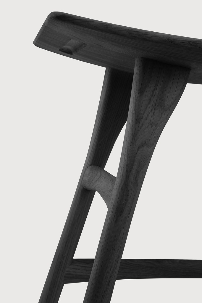 Oak Osso black stool