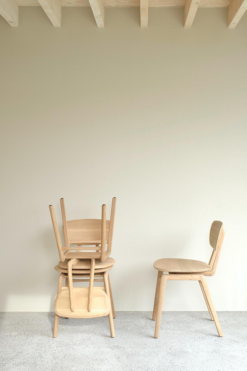 Re-loved | Pebble dining chairs