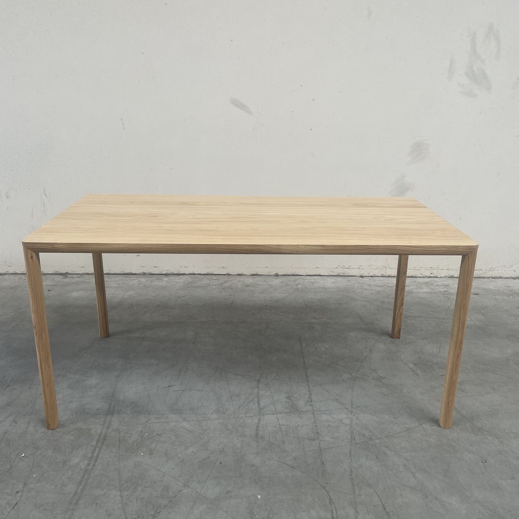 Air dining table
