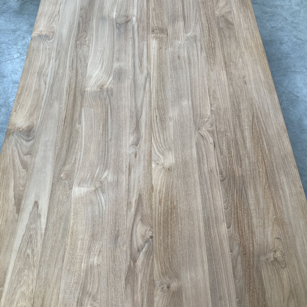 Bok dining table