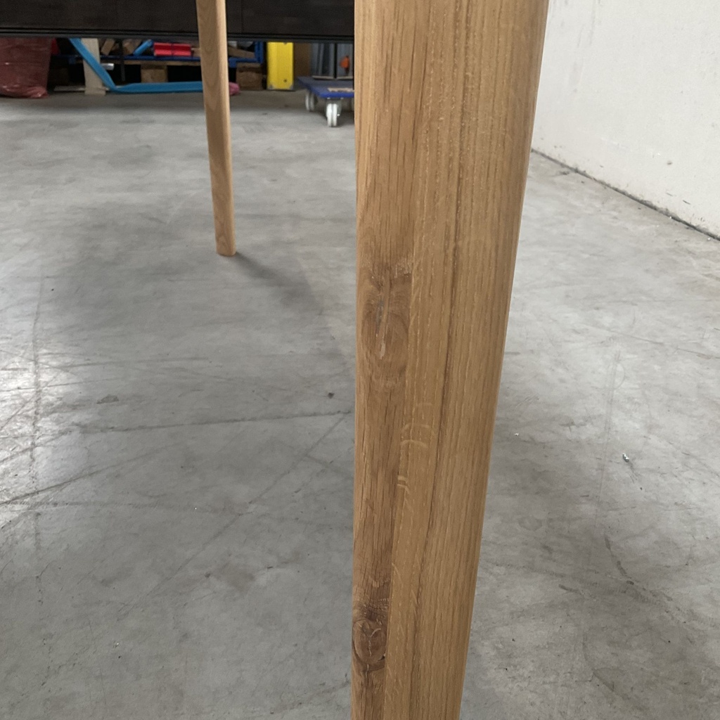 Bok dining table