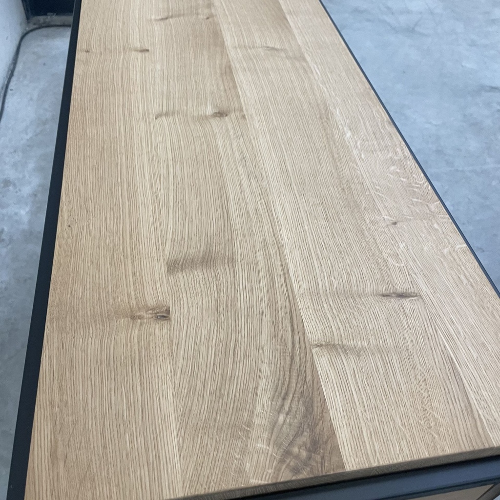 Monolit console