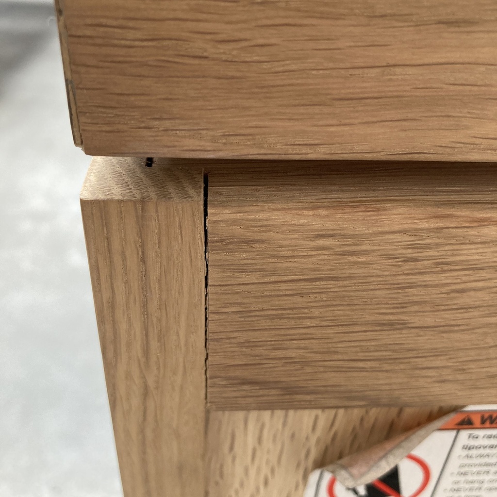 Burger sideboard
