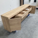 Burger sideboard