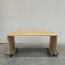 U desk