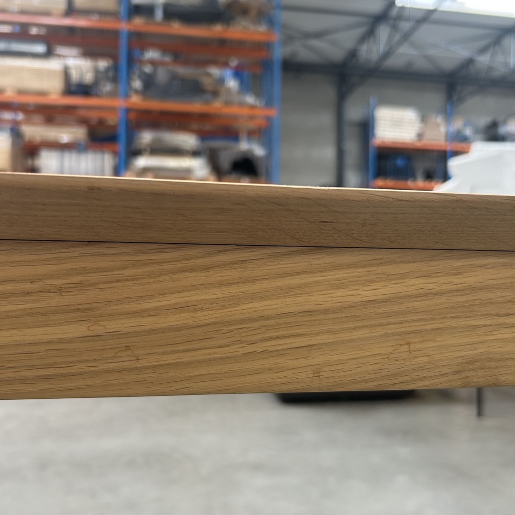 Bok dining table