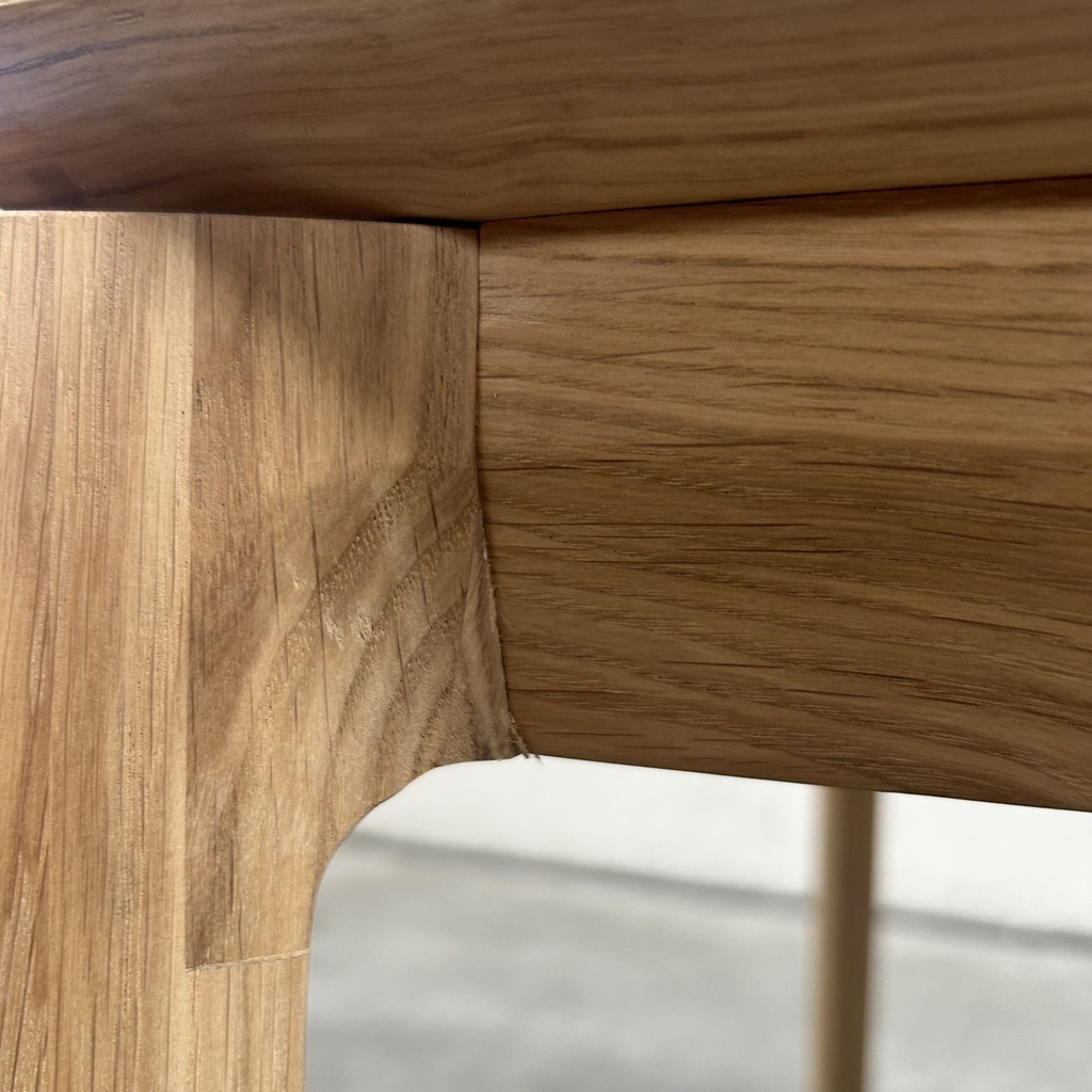 Bok dining table