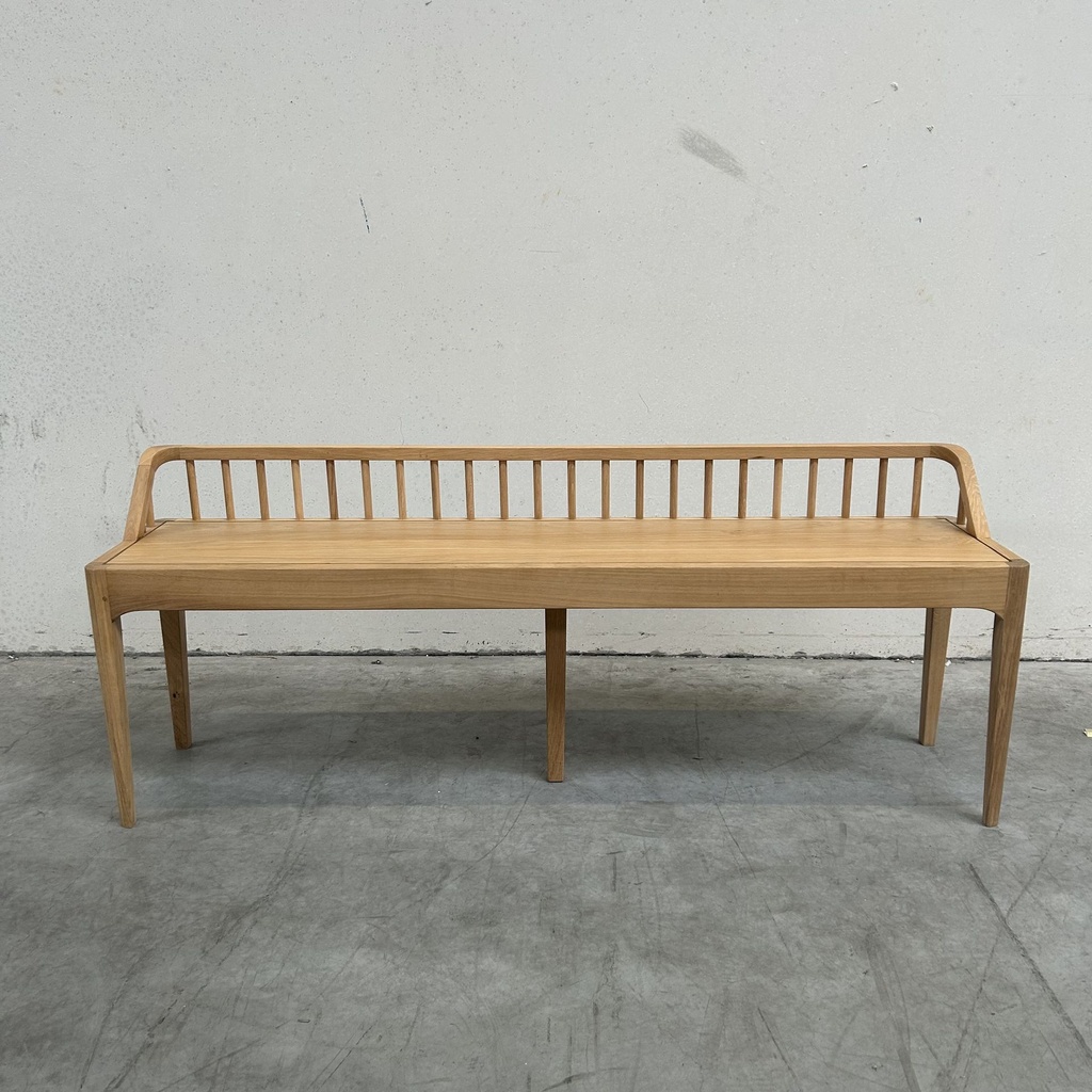 Spindle bench