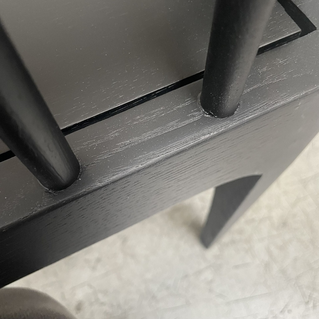 Spindle bench