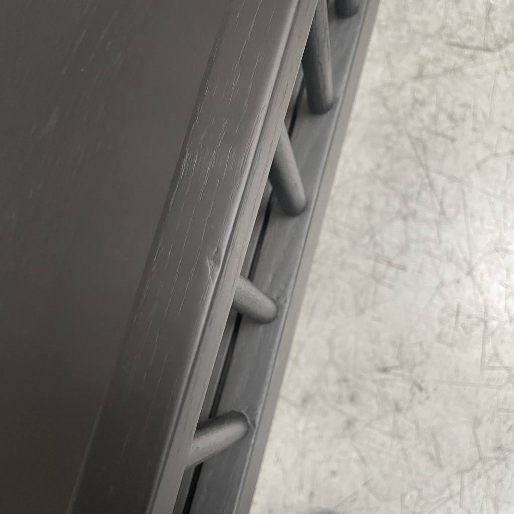 Spindle bench