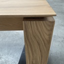 Slice dining table