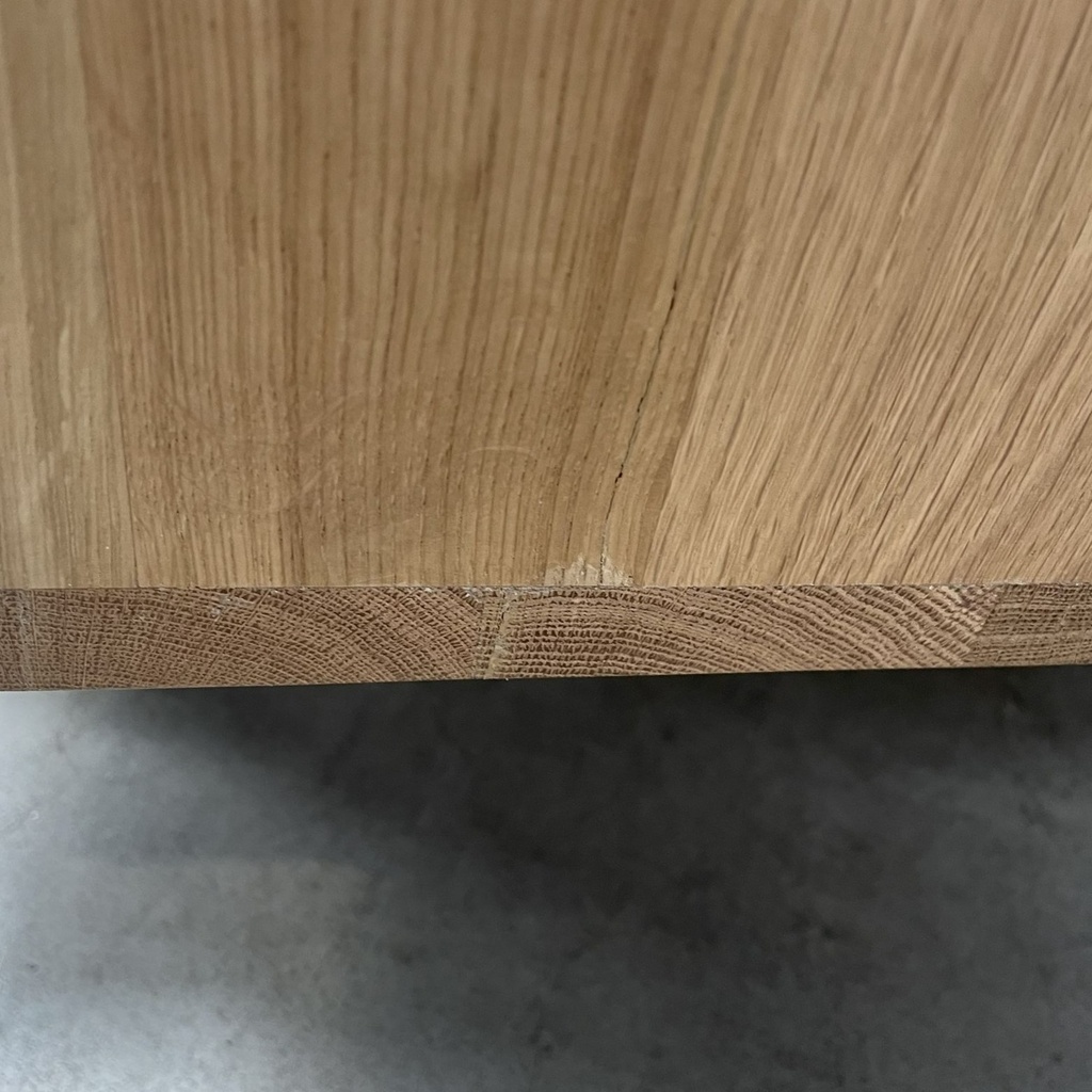 Shadow TV cupboard