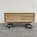 Shadow sideboard