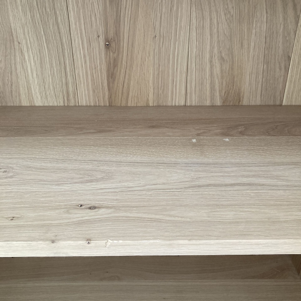 Shadow sideboard