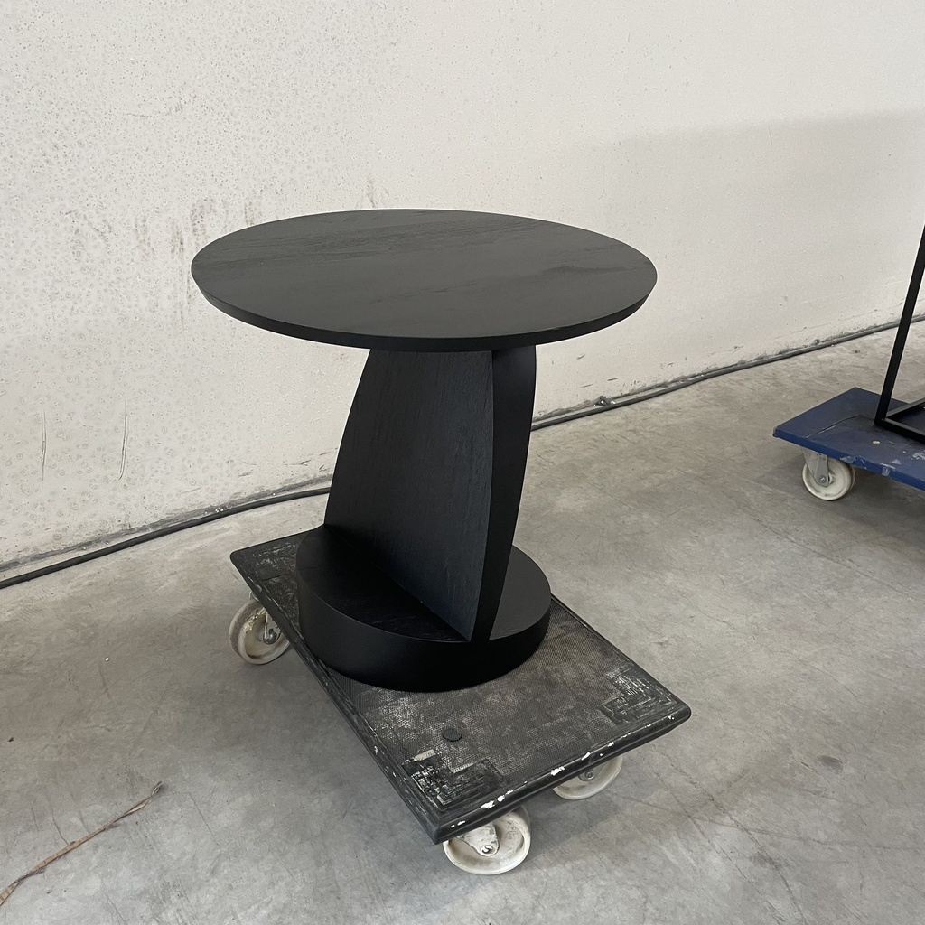 Oblic side table
