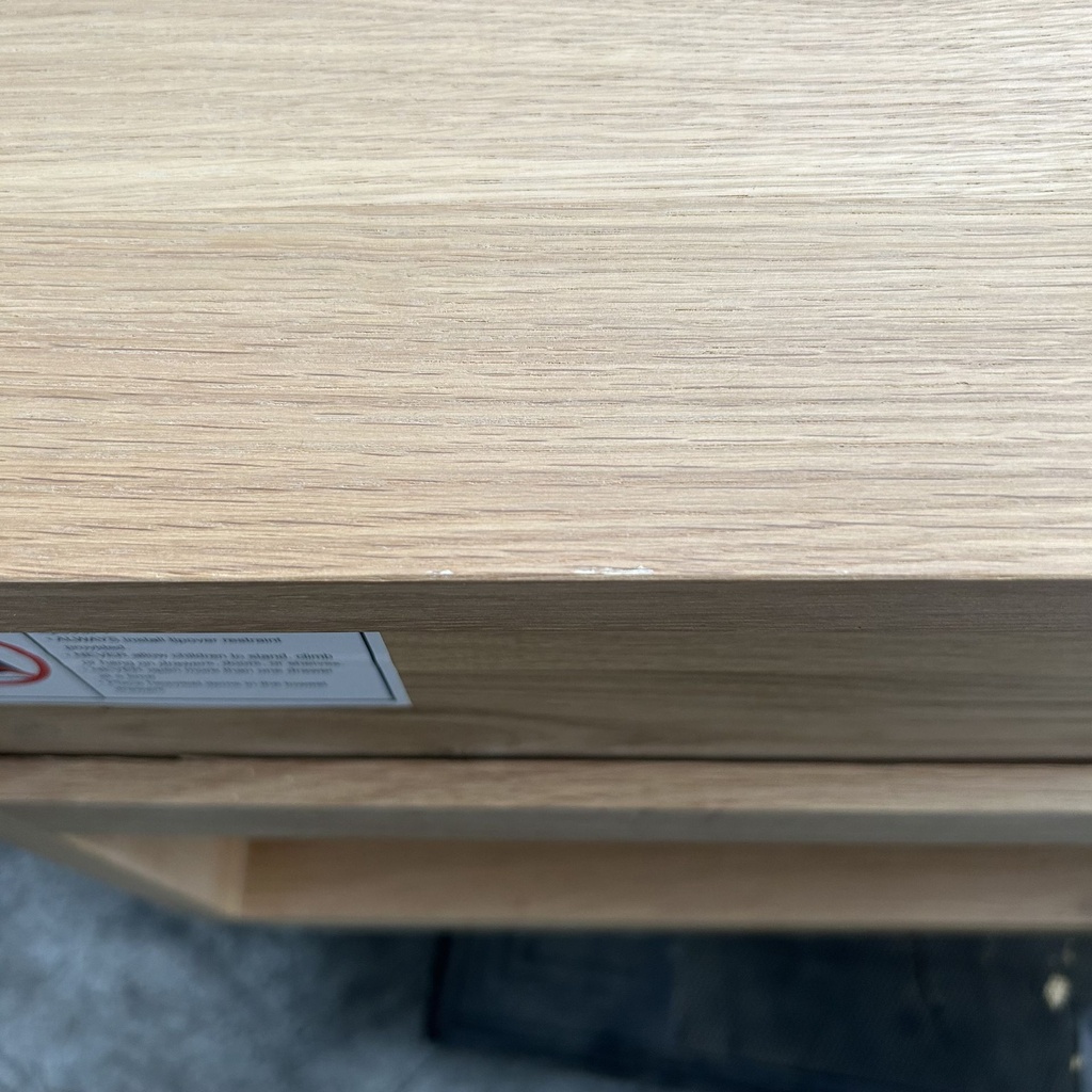 Nordic II bedside table