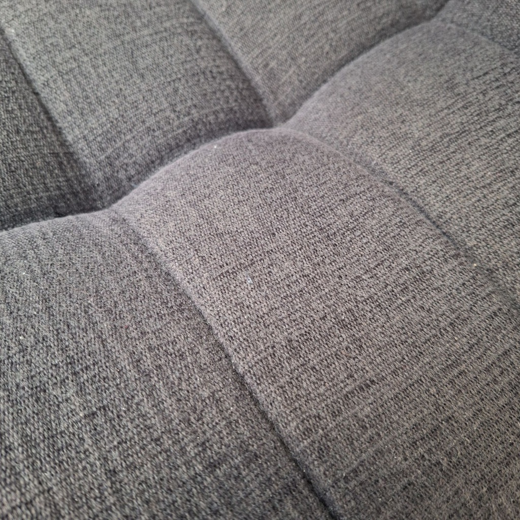 N701 sofa