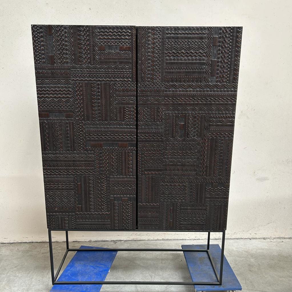 Tabwa cupboard