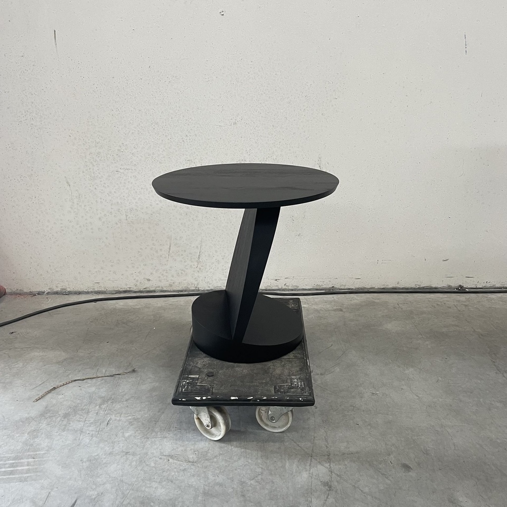 Oblic side table