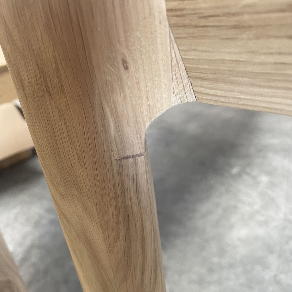 Bok dining table
