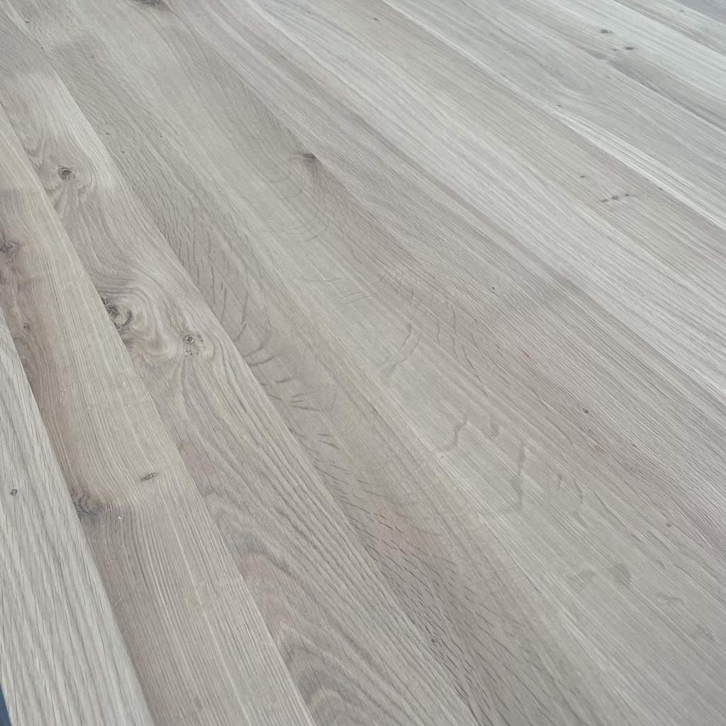 Bok dining table