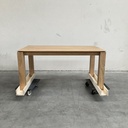 Slice dining table