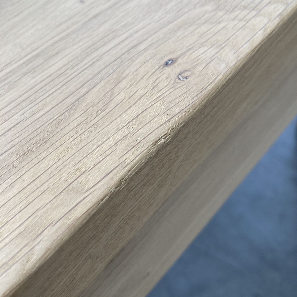 Straight bench