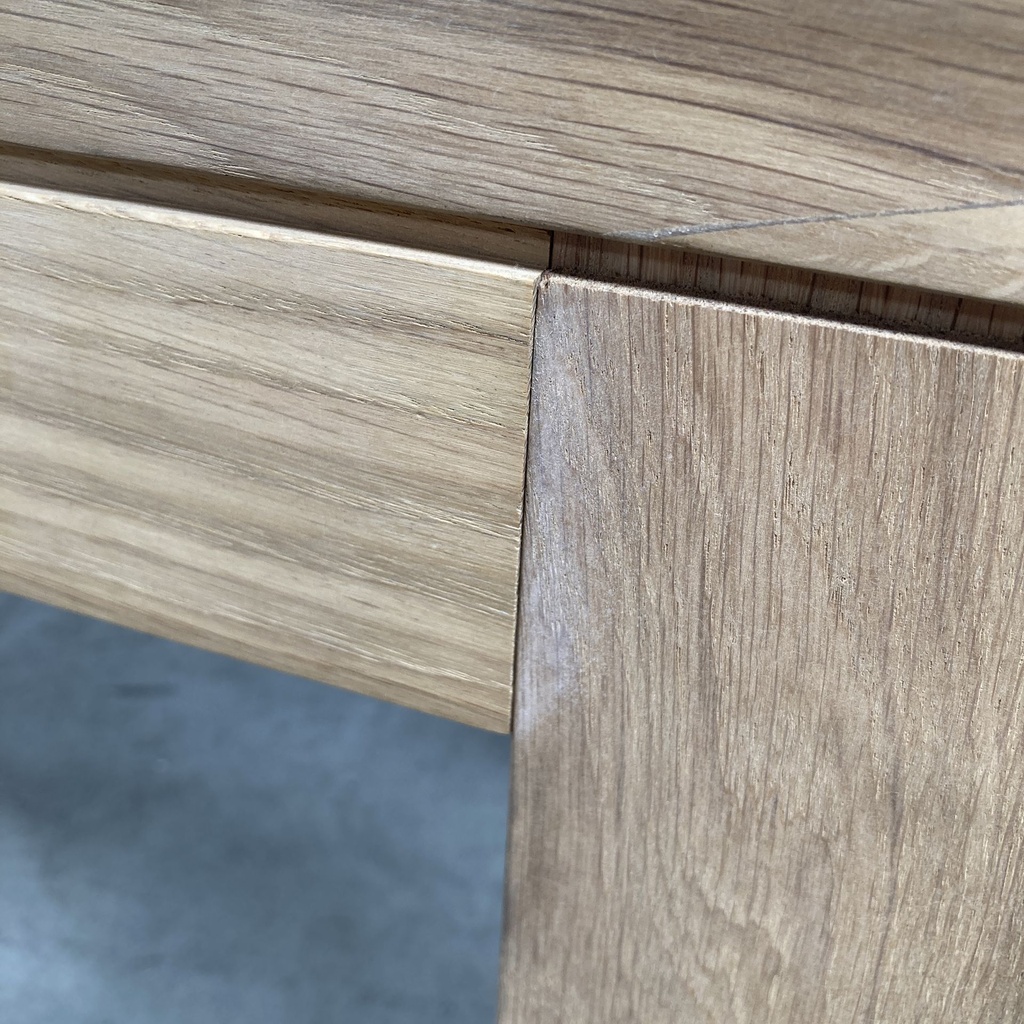 Straight bench