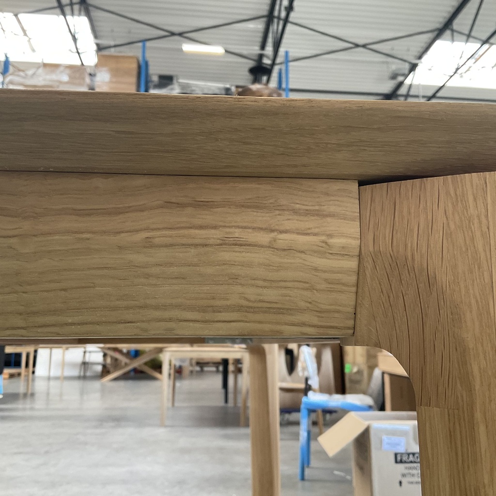 Bok dining table