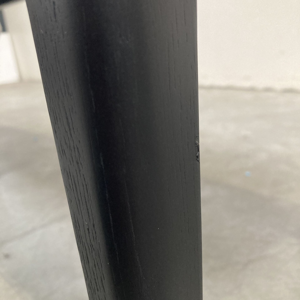 Spindle bench