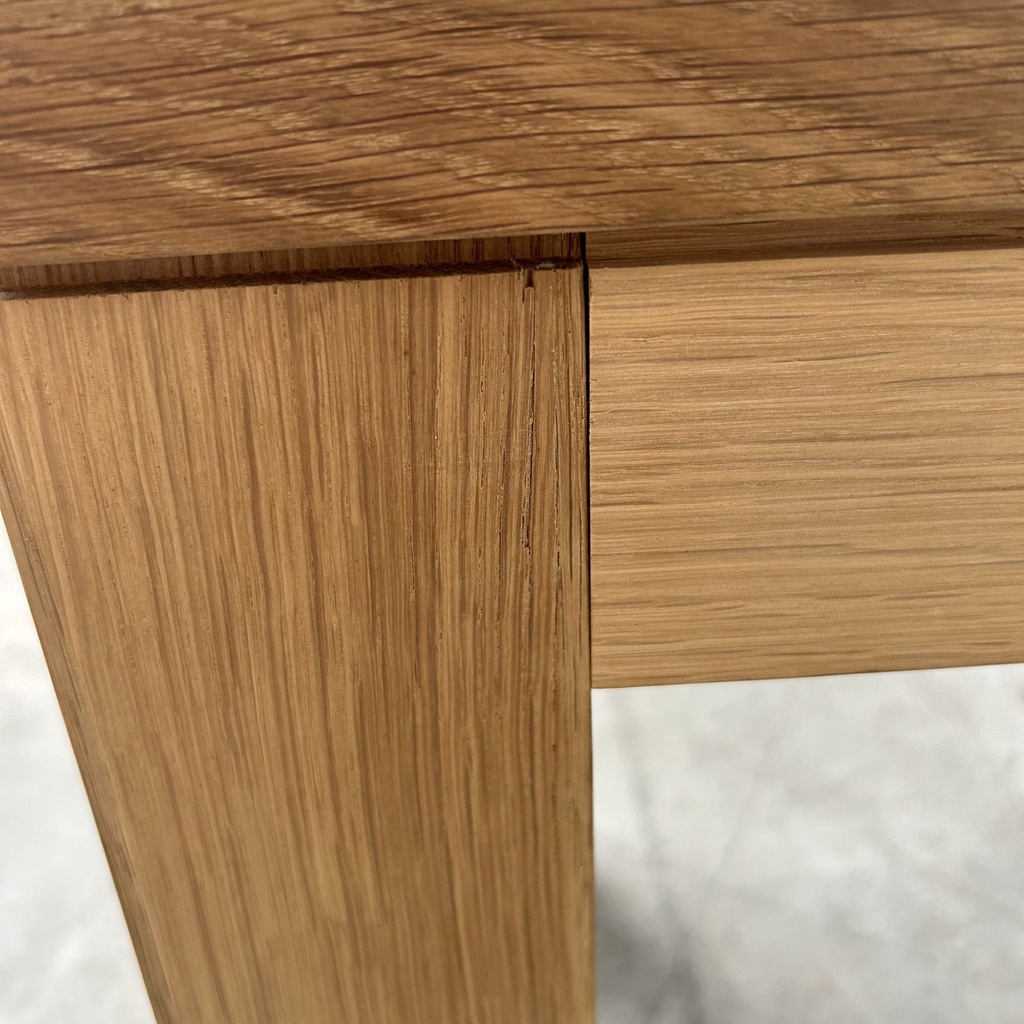Straight bench