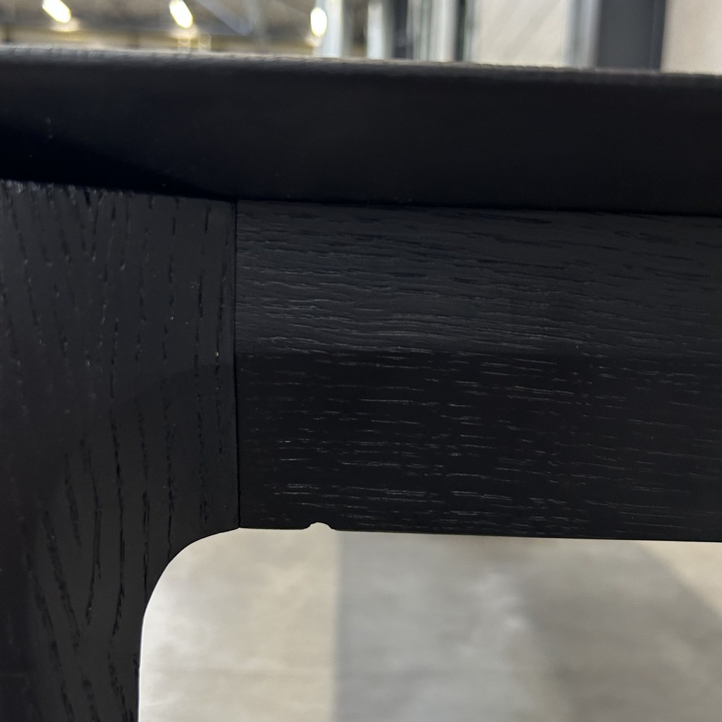 Bok extendable dining table