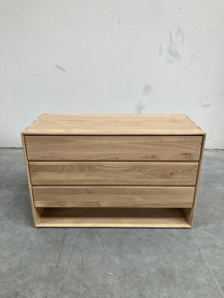 Nordic dresser