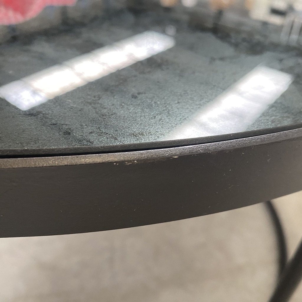 Nesting coffee table set