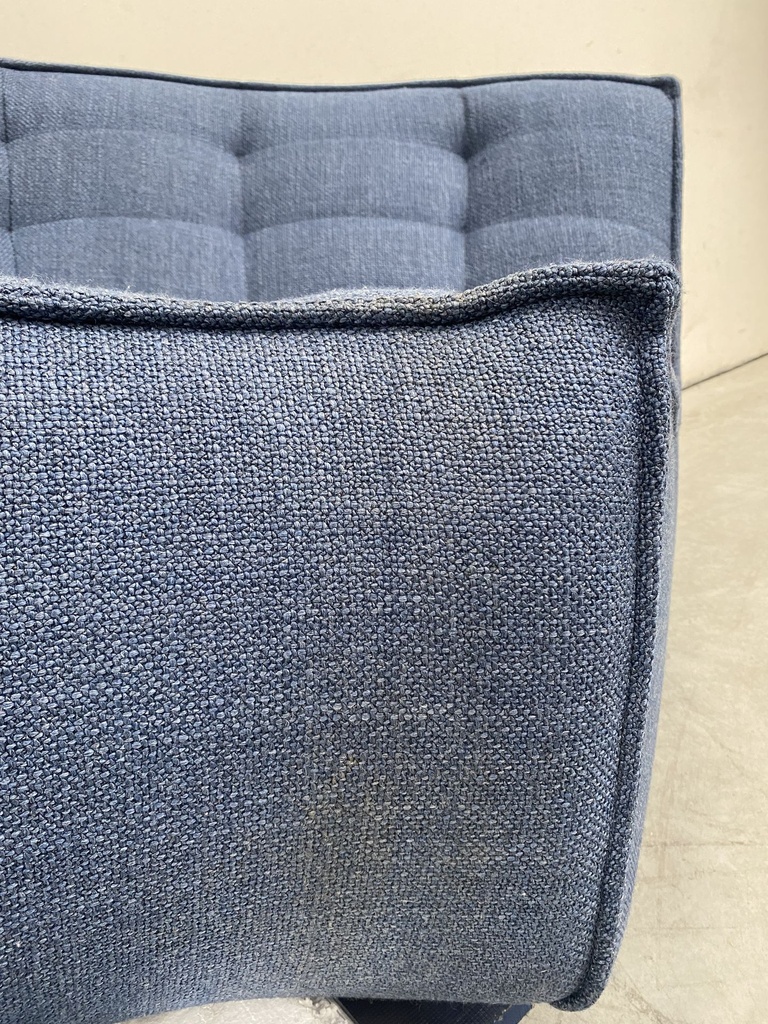 N701 sofa