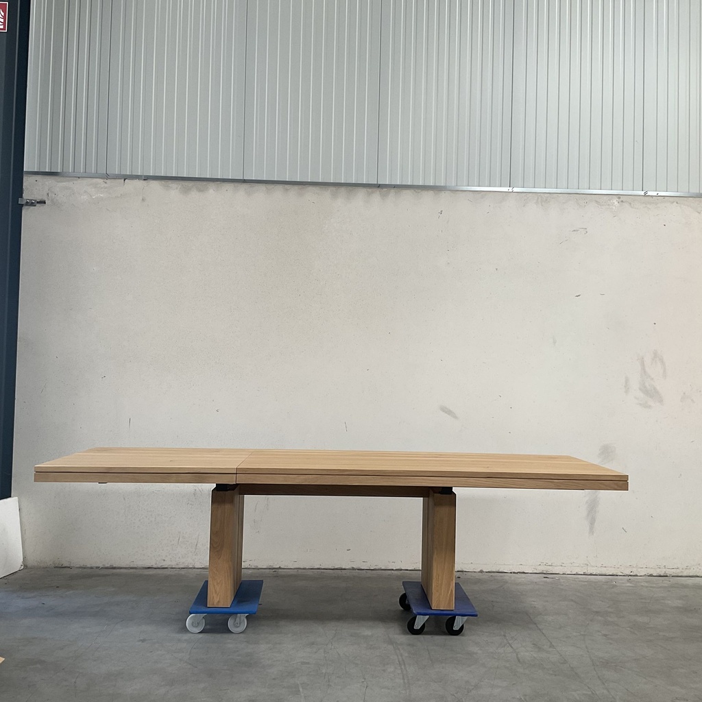 Double extendable dining table