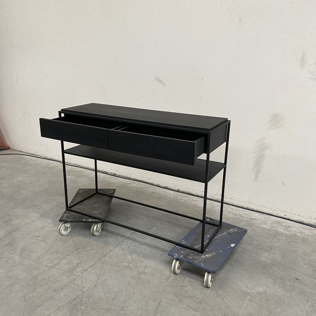 Monolit console