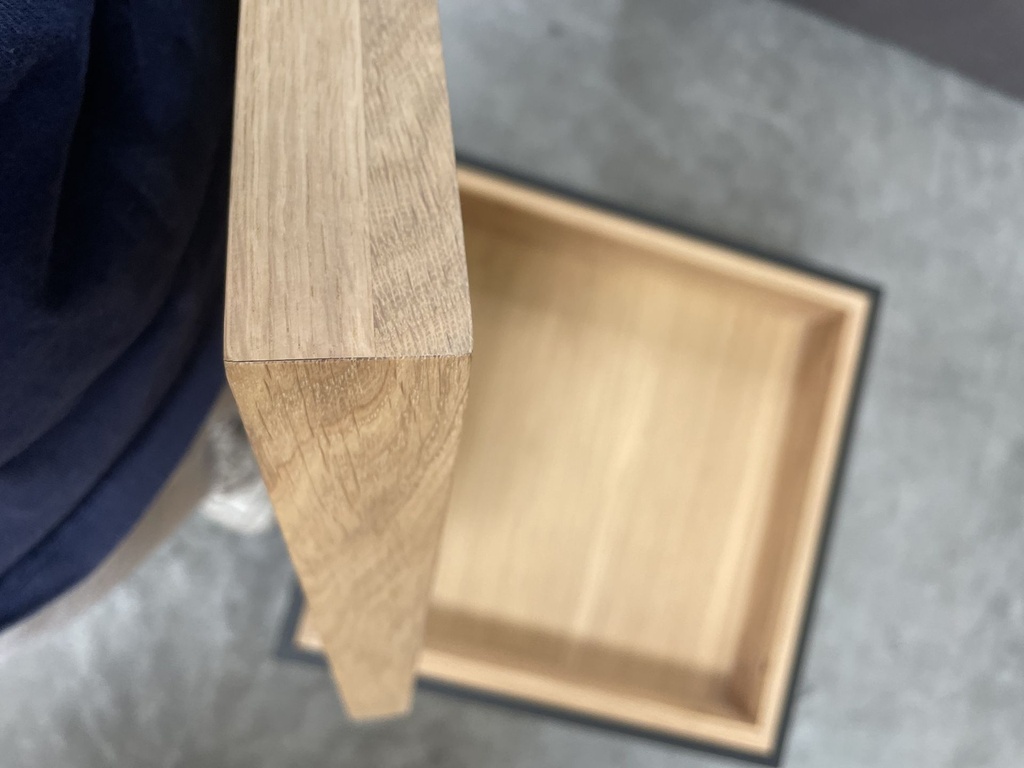 Monolit side table