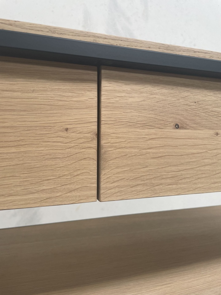 Monolit console