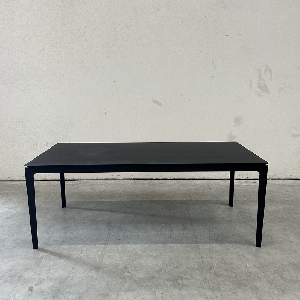 Bok dining table