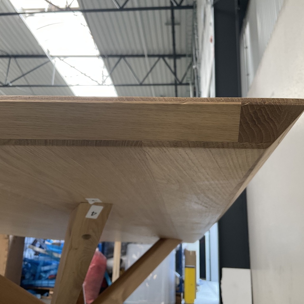 Mikado dining table