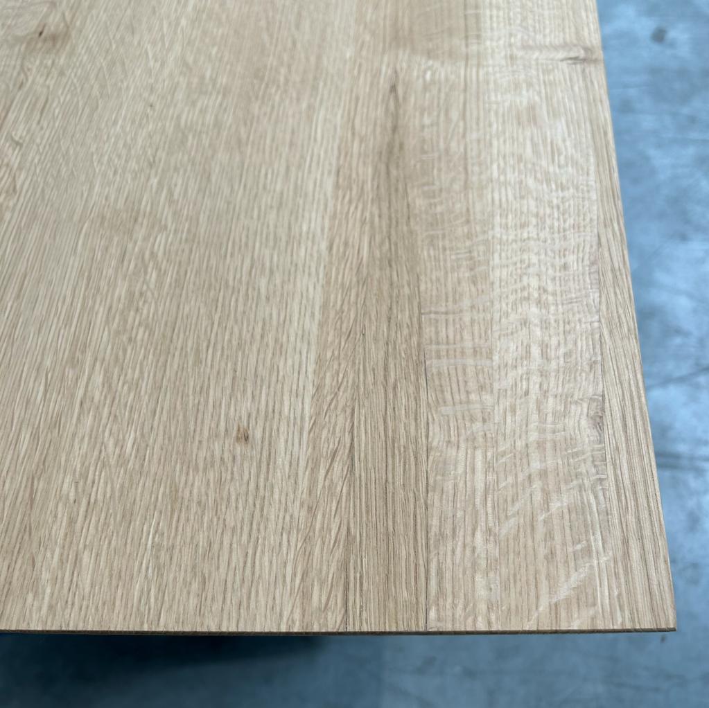 Mikado dining table
