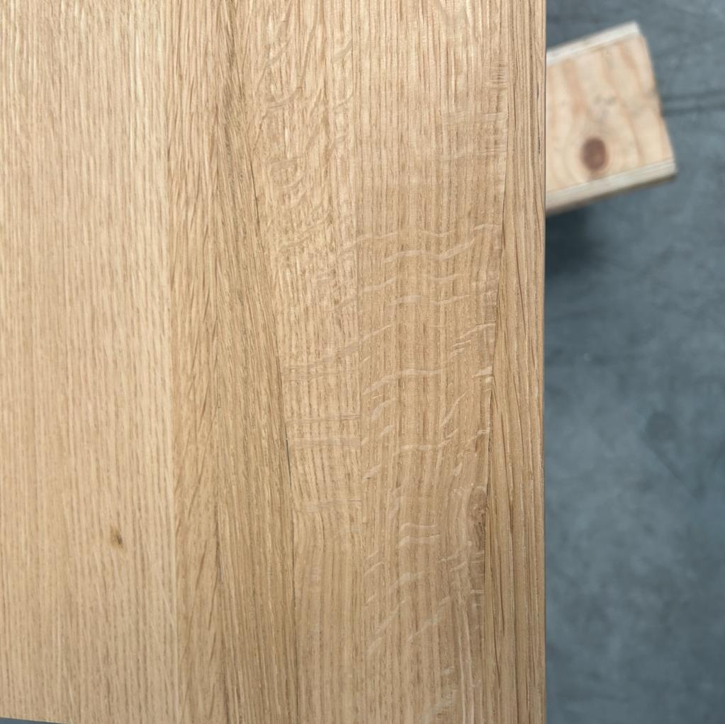 Mikado dining table