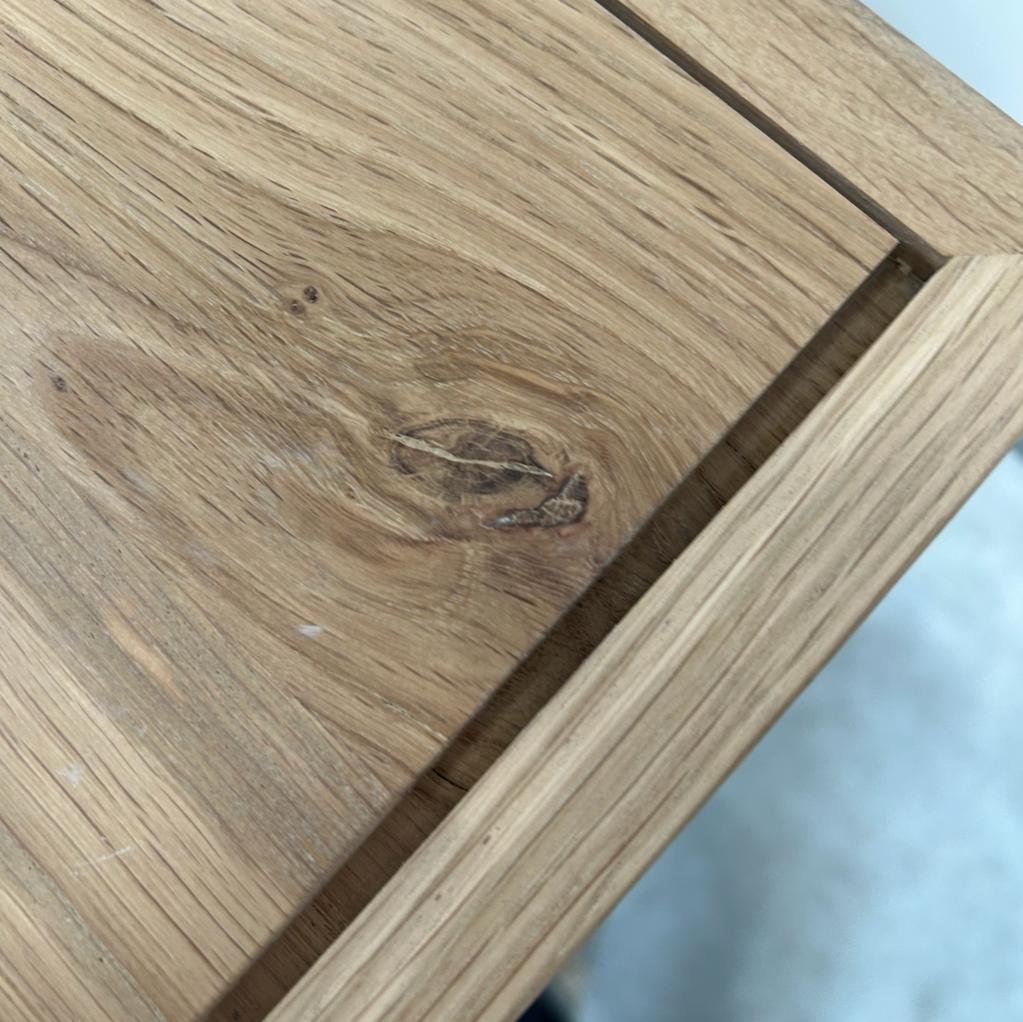 Burger sideboard