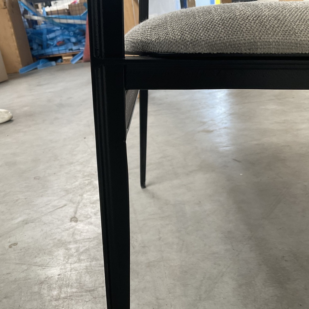 DC lounge chair