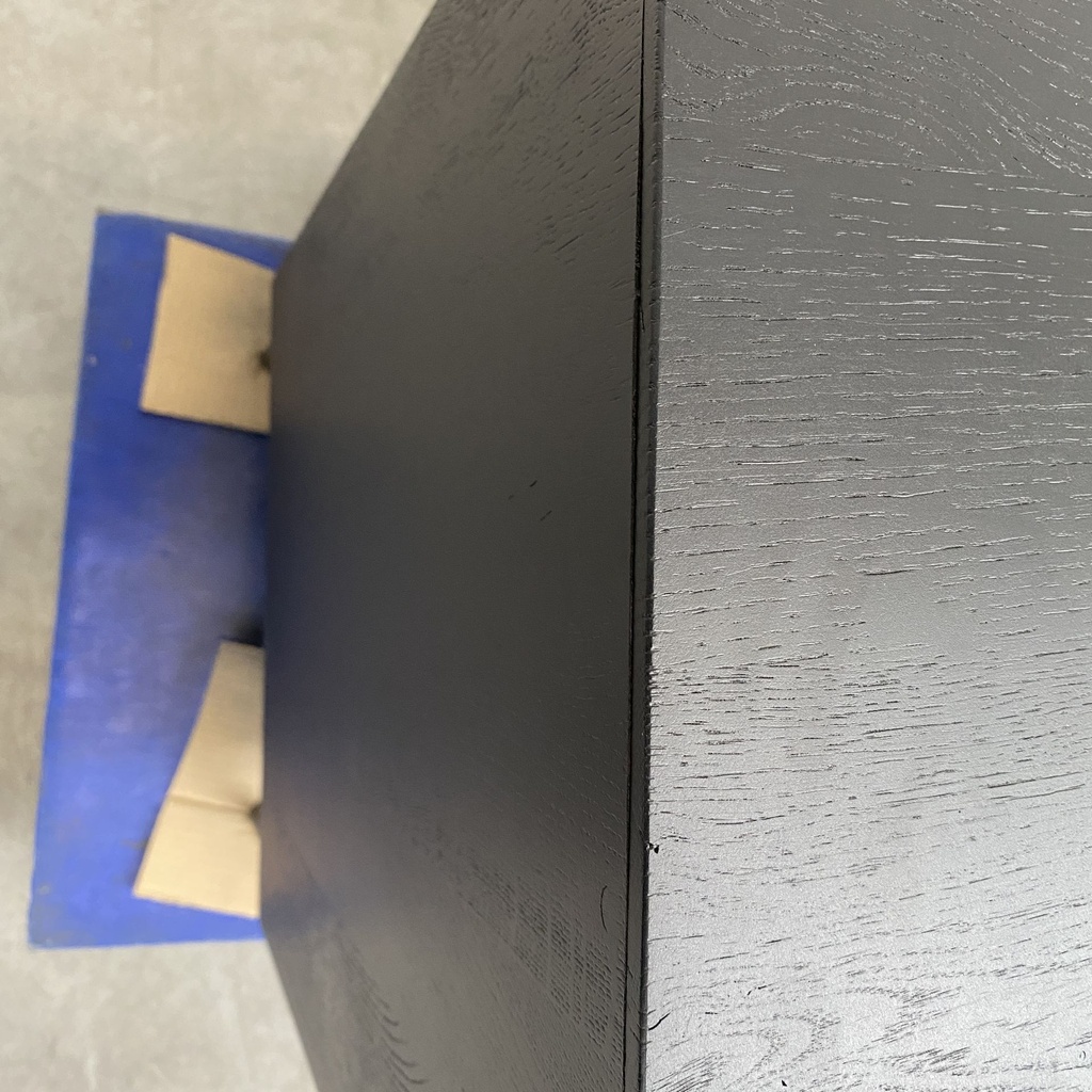 Blackbird sideboard