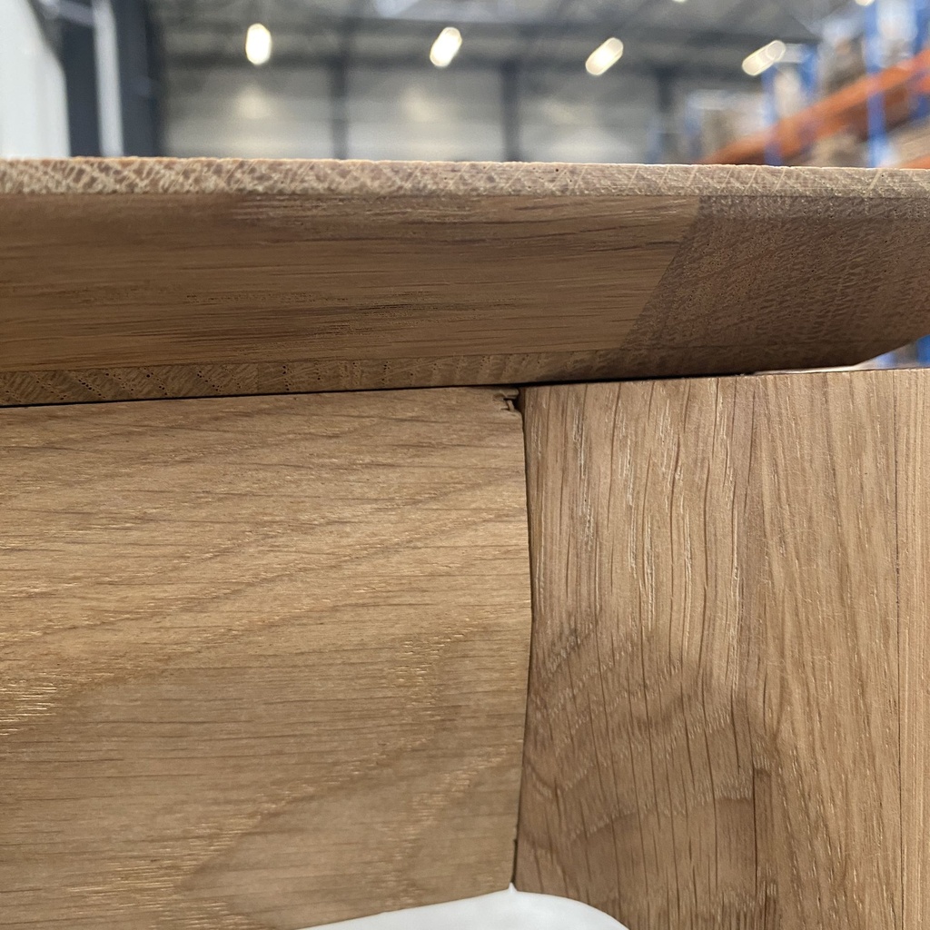 Bok extendable dining table