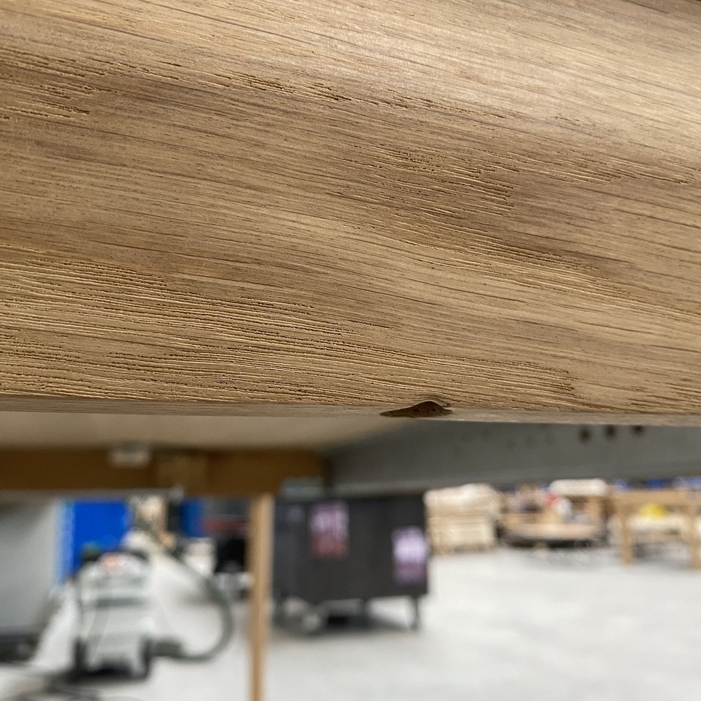 Bok extendable dining table