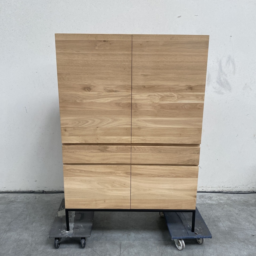Ligna cupboard
