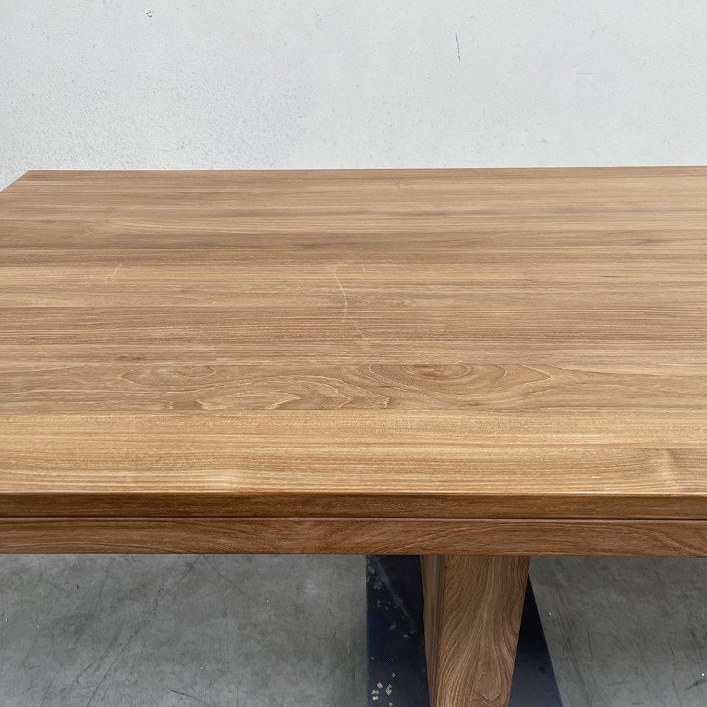 Double extendable dining table